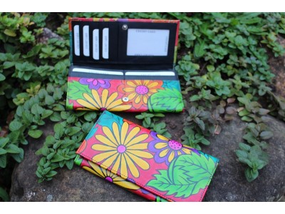 Wallet Leather Daisy Bouquet